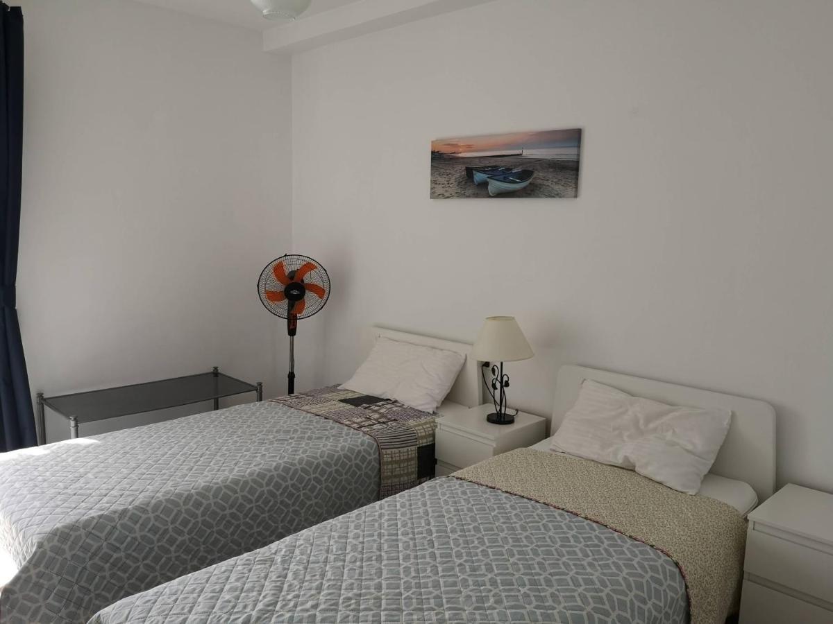 Hermoso Apartamento en Conil Conil De La Frontera Exterior foto
